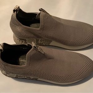 Baretraps Pinger Sz 8 EUC Ladies